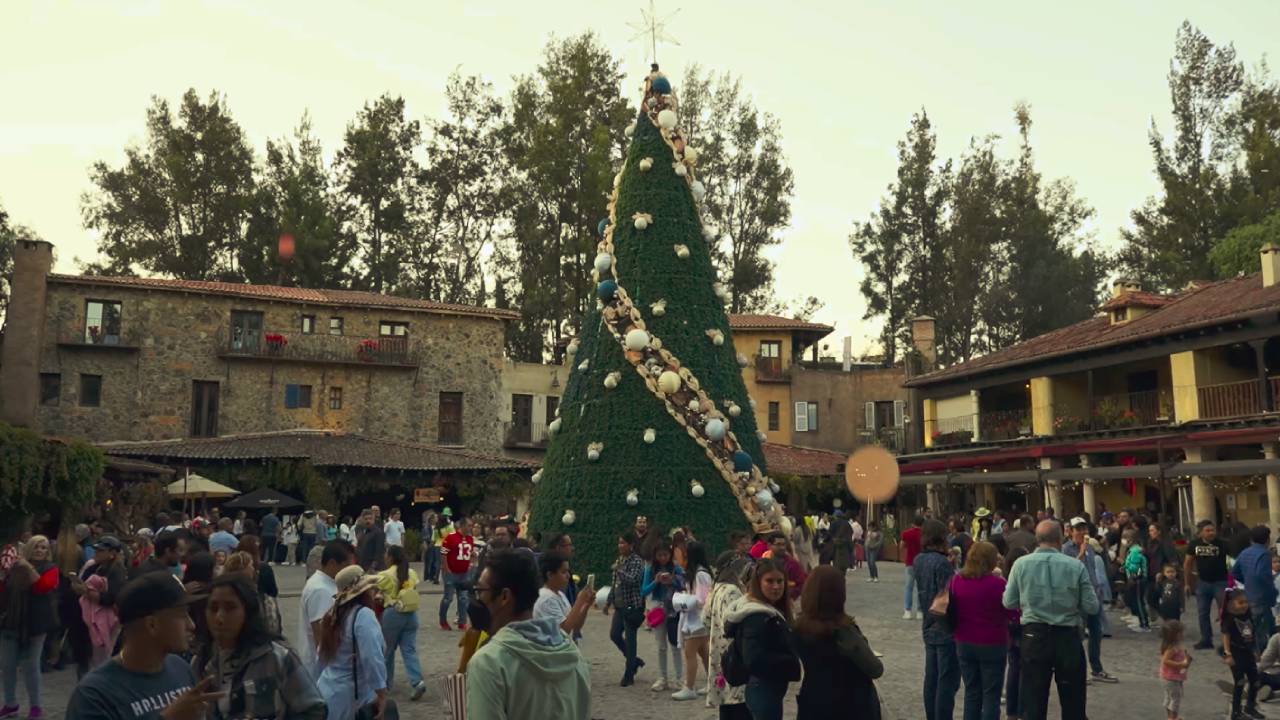 Descubre la encantadora Navidad en Val'Quirico