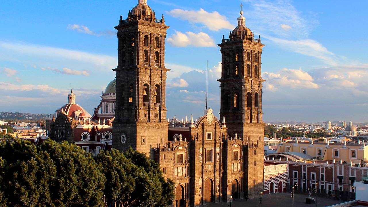 El Centro Histórico de Puebla brillara en la serie 'Mal de Amores' de Netflix