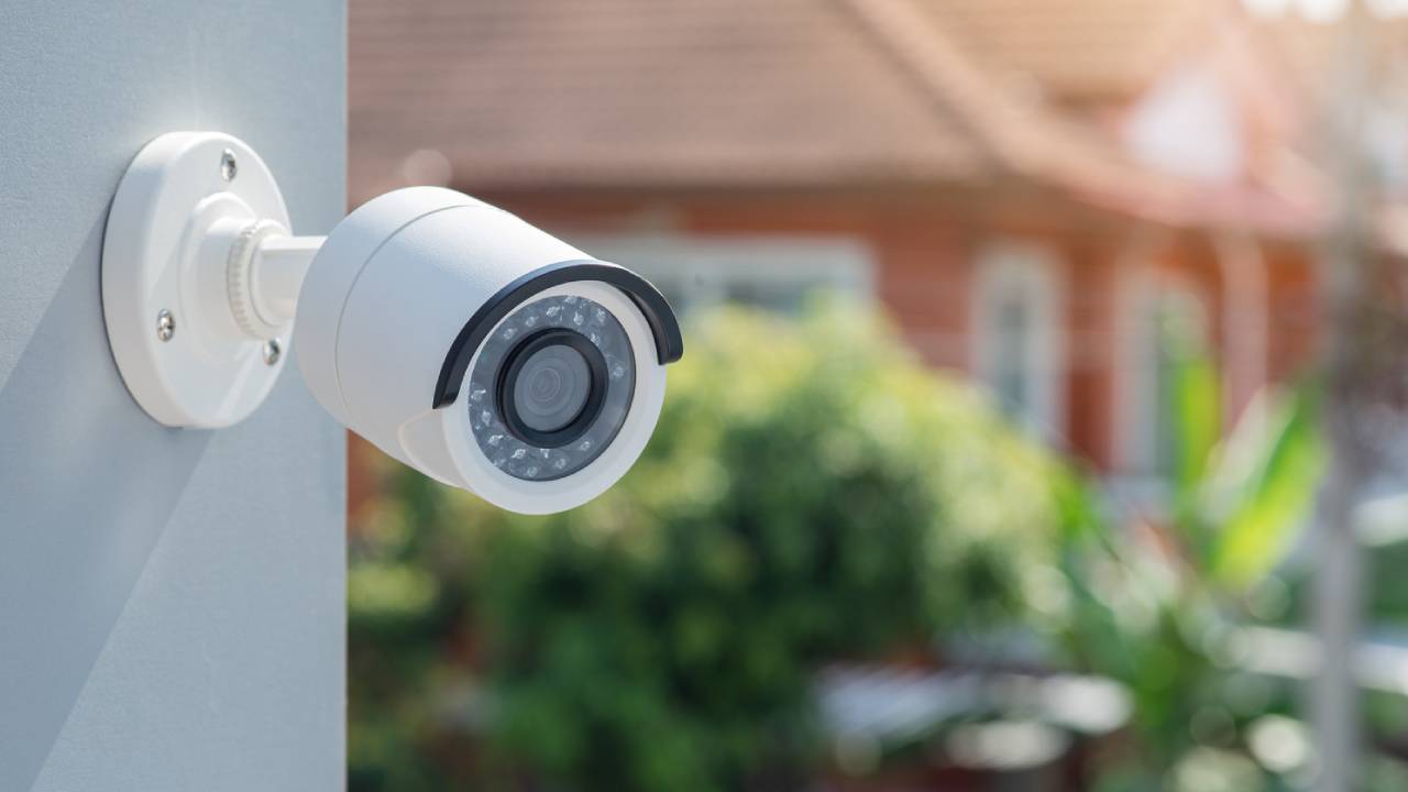 Te pueden multar por poner cámaras de seguridad en tu casa