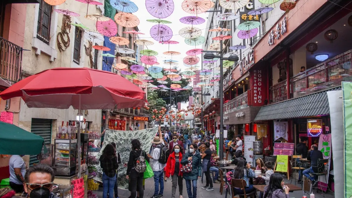 comercios en el barrio chino