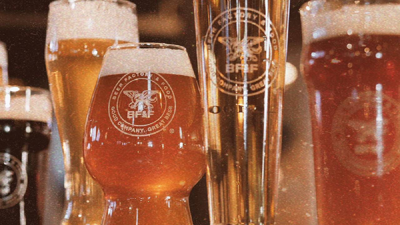 La cadena de cervecerías artesanales Beer Factory & Food anunció el cierre de todas sus sucursales en el país tras 28 años.