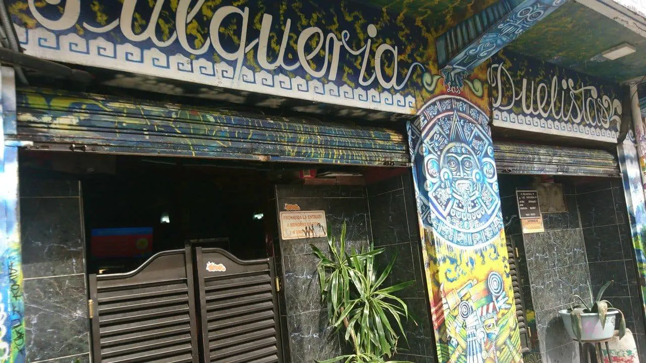 ¡Ármate una ruta por estas pulquerías de la CDMX!