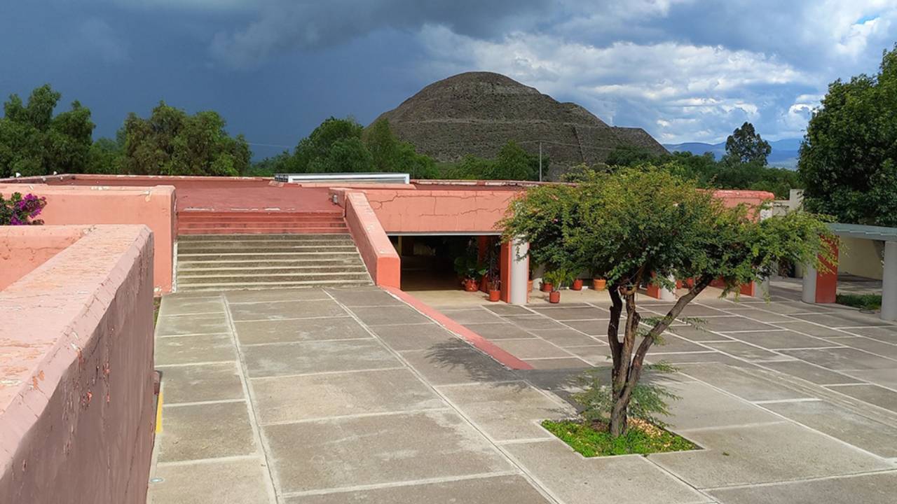 observación en el Museo de Murales Teotihuacanos