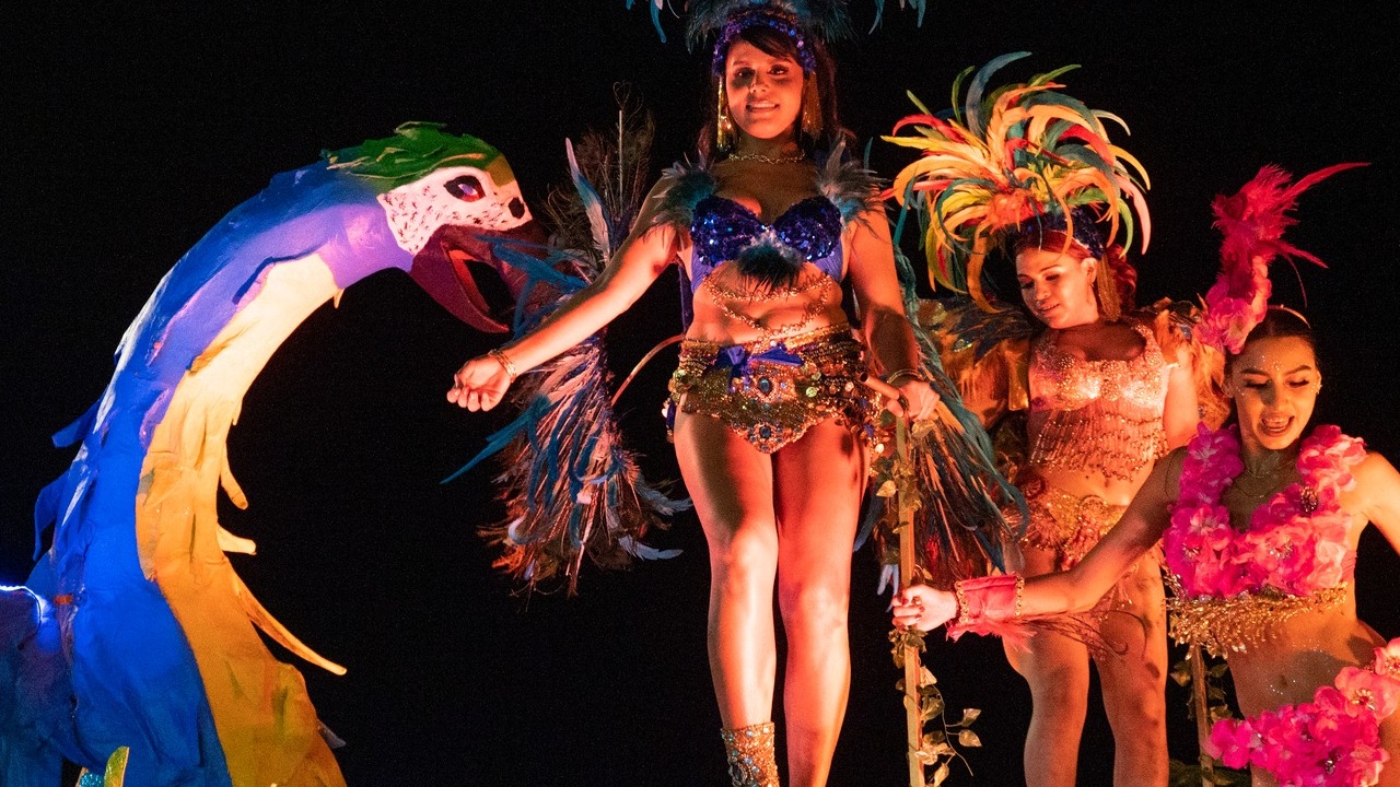 Ritmo, magia y color en el Carnaval de Manzanillo