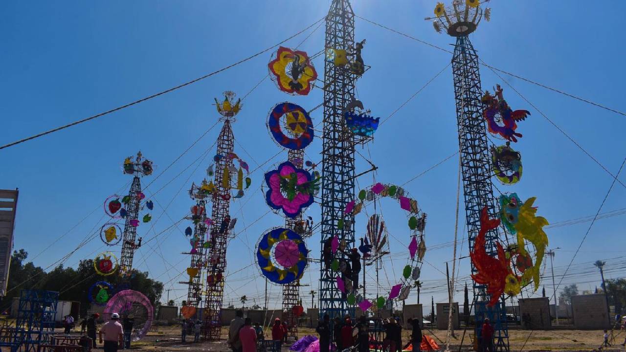 La Feria de la Pirotecnia es uno de los eventos más esperados en el Estado de México y su cartelera musical y de actividades lo confirma.
