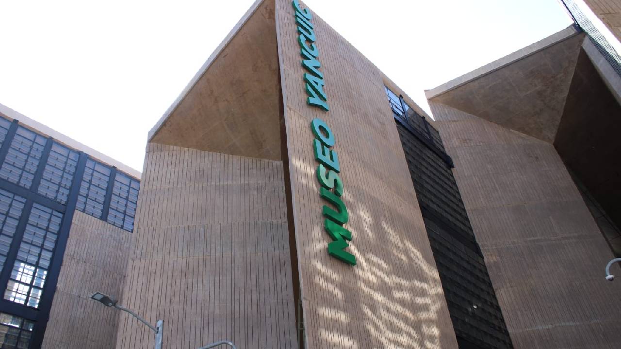 El Museo Yancuic reanudó sus actividades gratuitas y ofrece visitas guiadas en sus cuatro salas permanentes y dos temporales, además del Foro Katya Echazarreta y el Pabellón Arrecife, para difundir la riqueza de la biodiversidad en México, el desarrollo sustentable y sensibilizar sobre el calentamiento global.