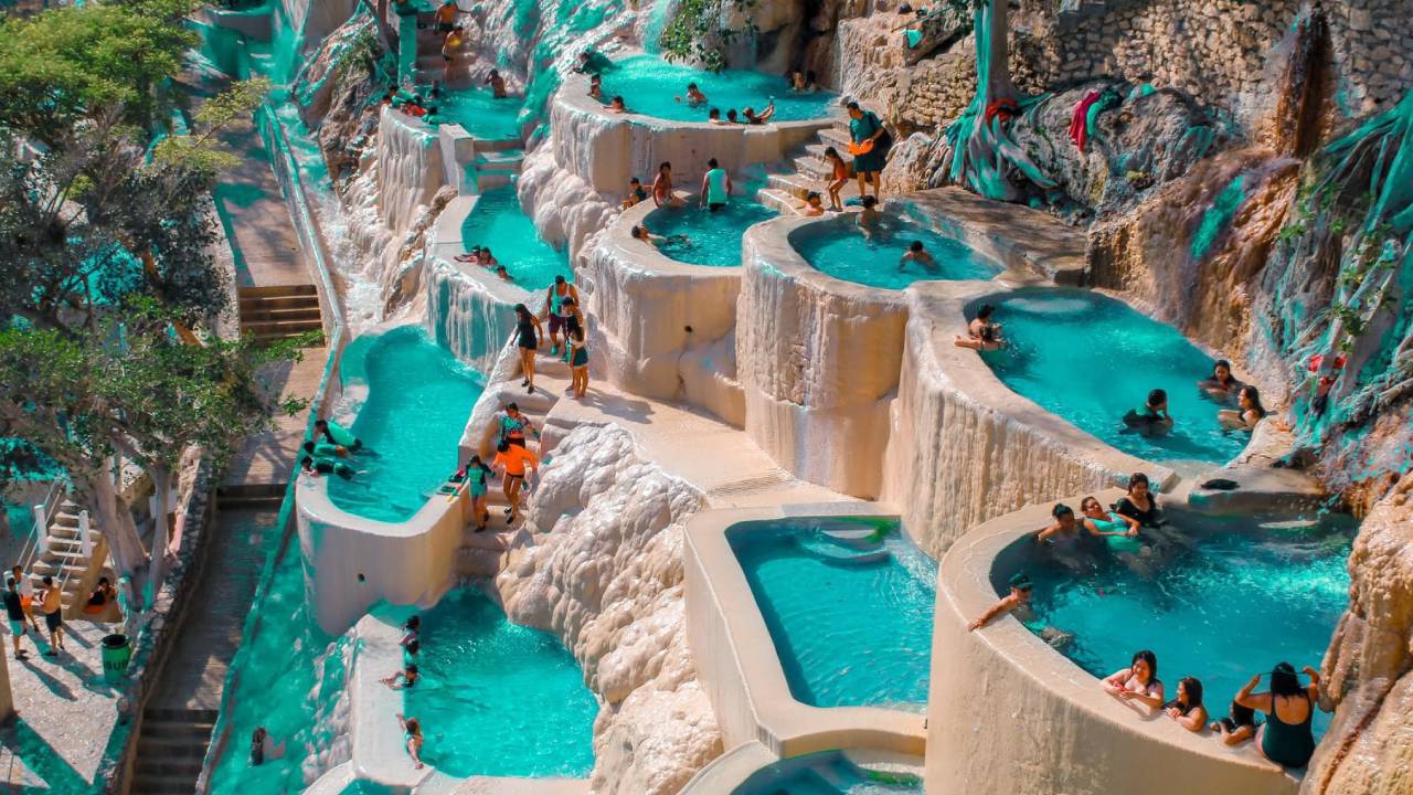 Entrada gratis a las Grutas de Tolantongo para niños este 30 de abril