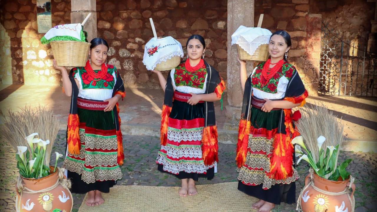 Ven a la Feria del Atole por un tamal de guayaba y muchos sabores más