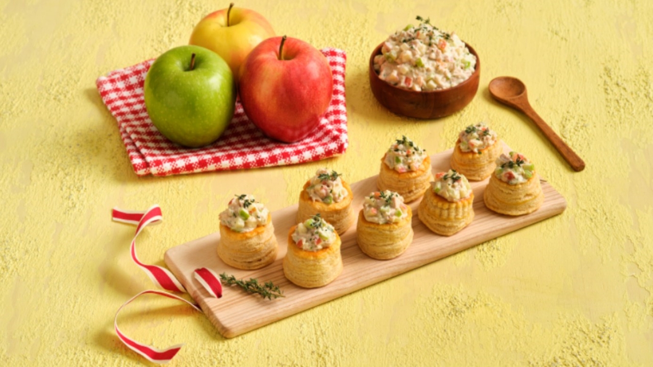 volovanes rellenos de atún y manzana
