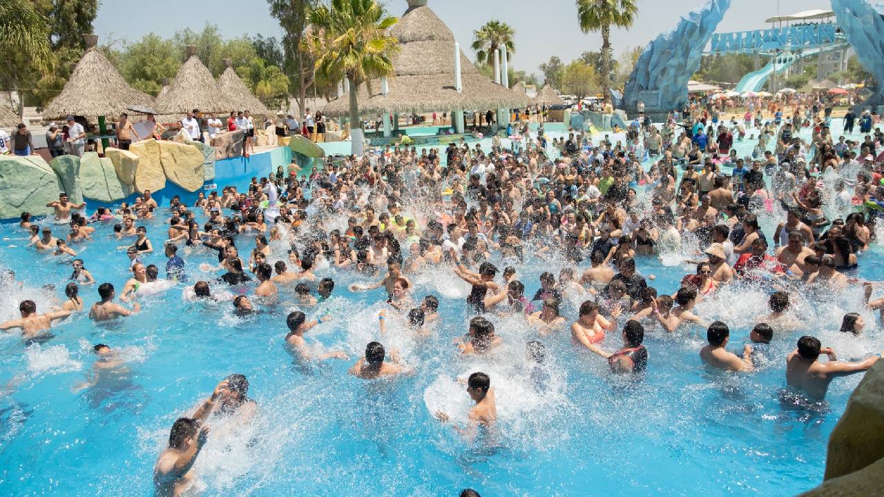 El Balneario Dios Padre es uno de los destinos turísticos más populares en el estado de Hidalgo, México, ubicado en el municipio de Ixmiquilpan.