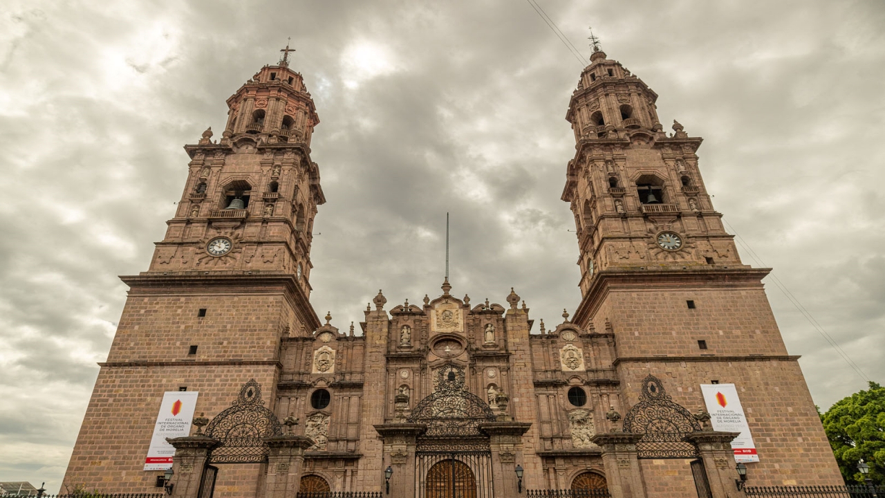 vuelo Morelia - Ixtapa.