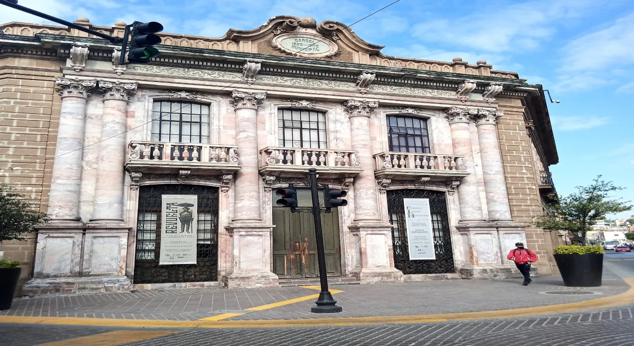 Museos León