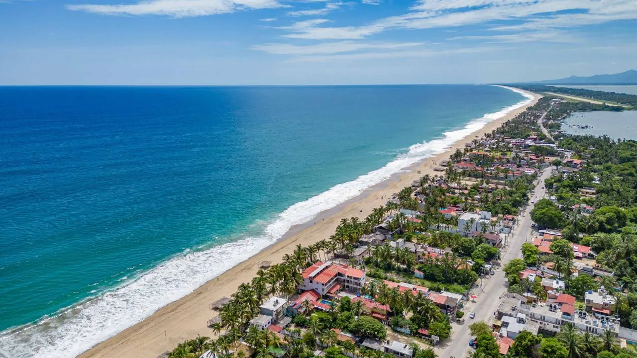 Barrios Mágicos de Acapulco: Pie de la Cuesta y Playa Bonfil