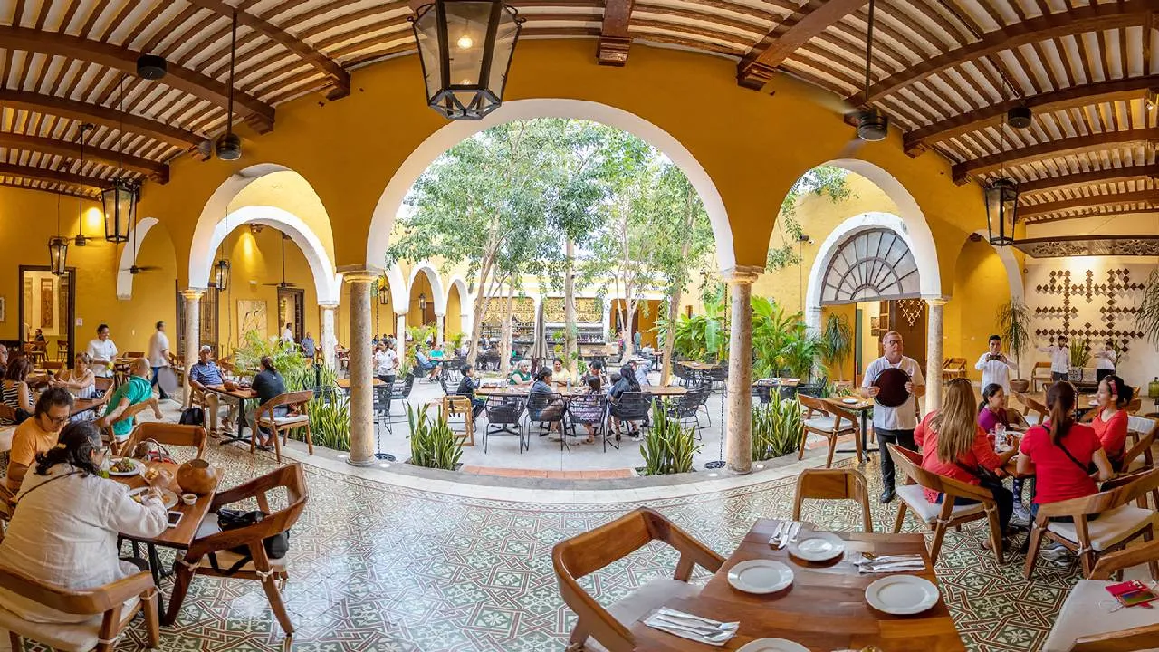 Hablar de Yucatán es hablar de historia viva, de raíces profundas y de una identidad que se expresa con fuerza en su cocina.