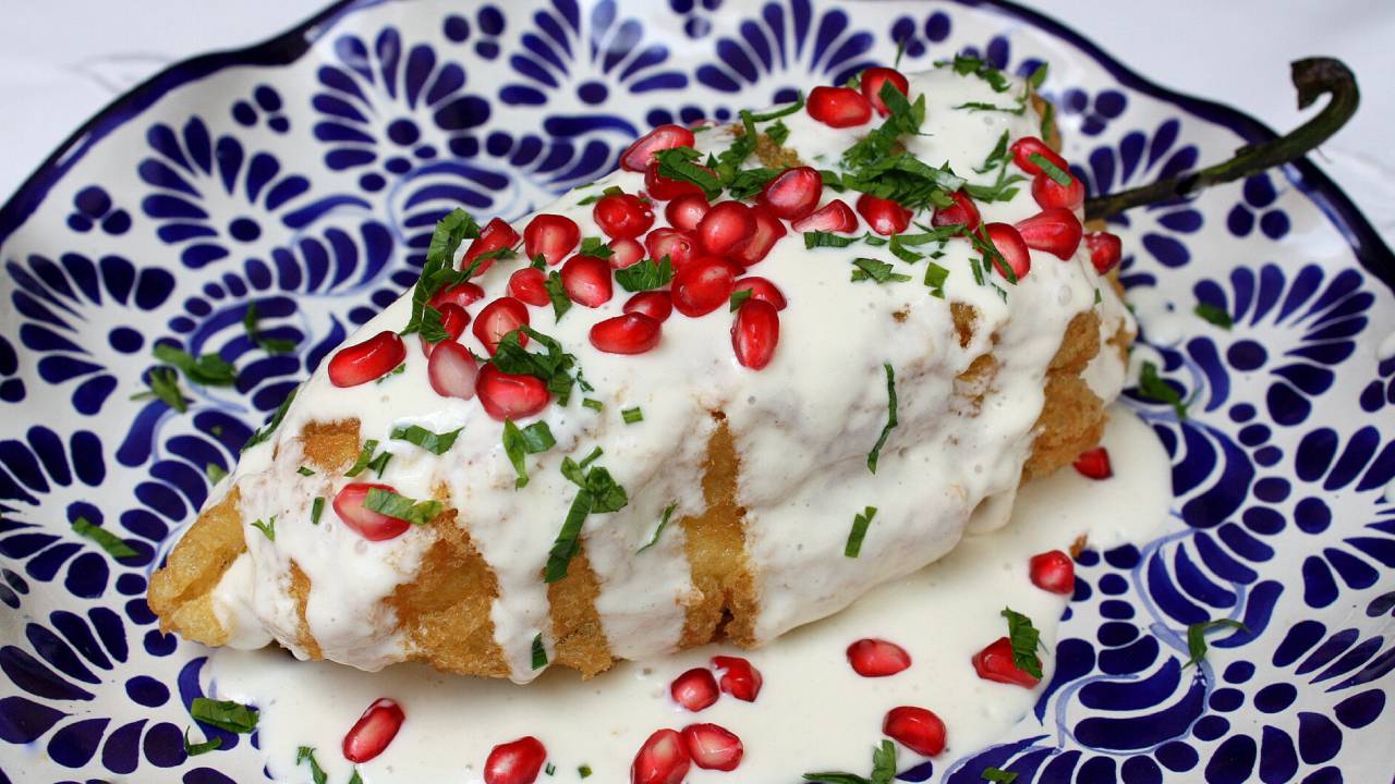 Puebla inicia la temporada de Chiles en Nogada