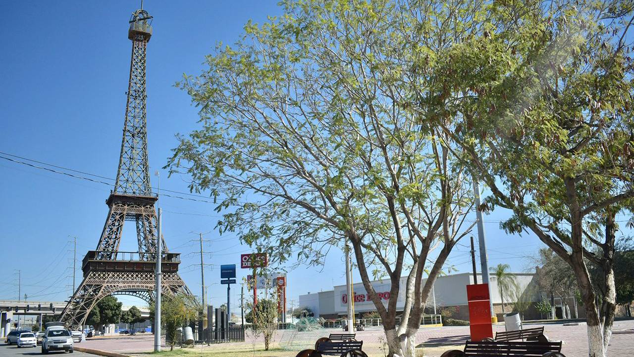 Sabias que hay una Torre Eiffel en Durango