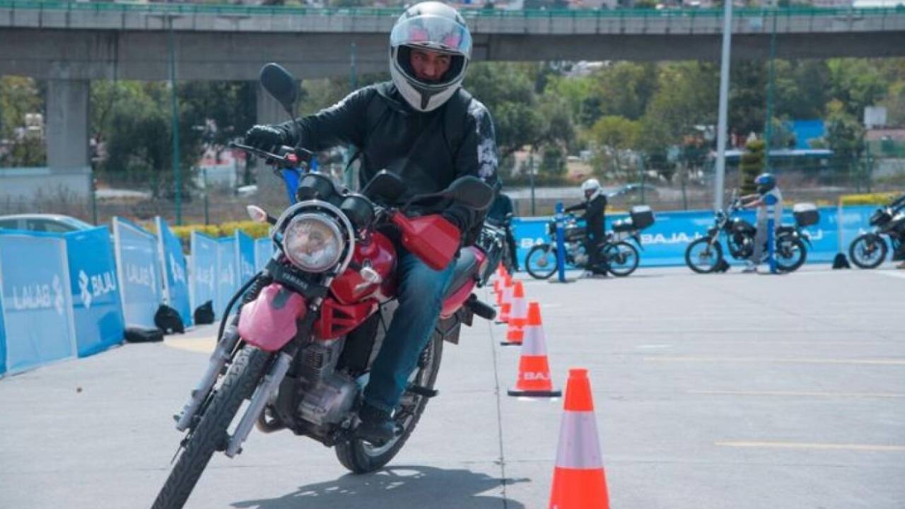 Conoce el nuevo módulo móvil de certificación de motociclistas en Edomex