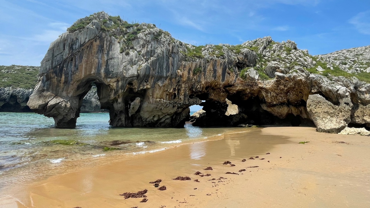 Playa Las Cuevas