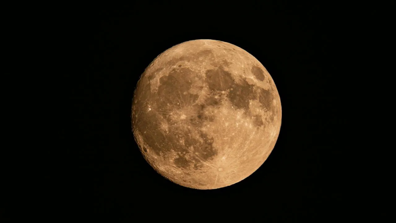 Luna de Esturión