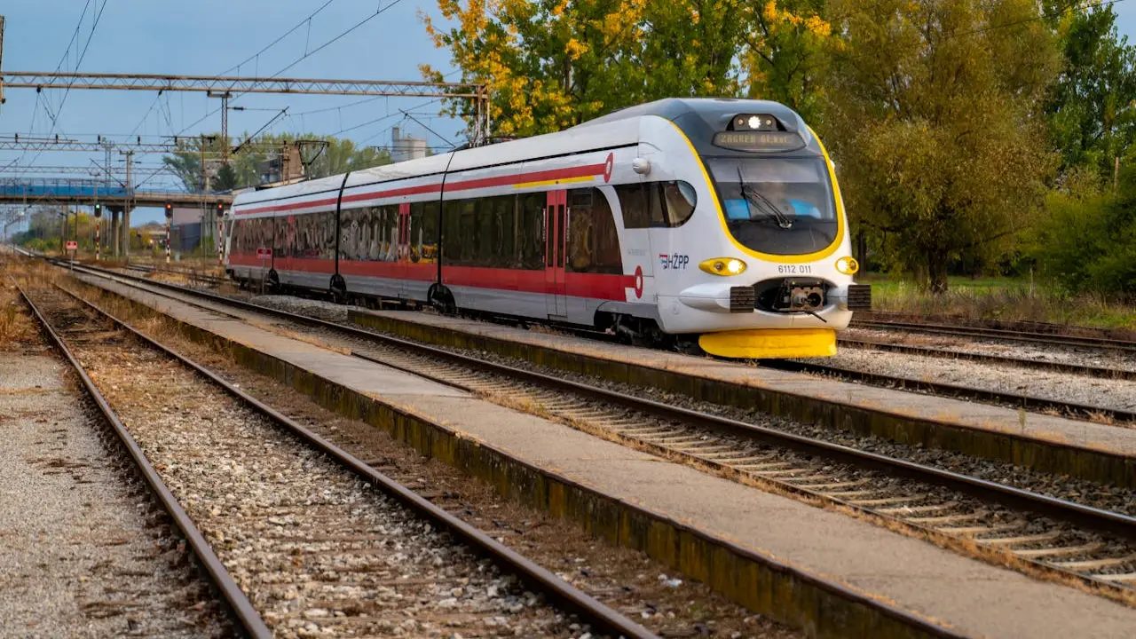 avances estación Corregidora