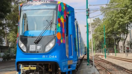 Obras de movilidad en CDMX 2026: tren Ajolote, trolebuses y ciclovías