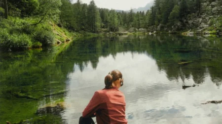 Viajar mientras se trabaja: la tendencia que impulsa el nomadismo digital entre jóvenes
