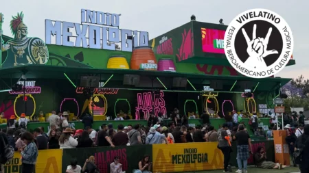 Stand de Cerveza Indio en el Vive Latino 2026