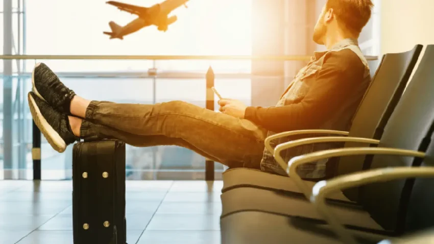 Si estás por subirte a un avión por primera vez, estas cinco cosas pueden ayudarte a ir más tranquilo y preparado.
