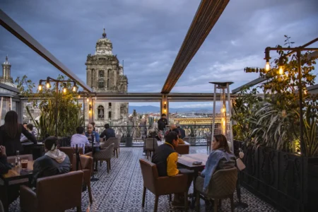 Así se reinventa el balcón del Zócalo