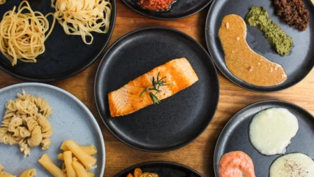 Travertino Pasta Bar ofrece una experiencia personalizada con auténtica cocina italiana
