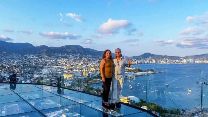 Azure View: el nuevo mirador de cristal en Acapulco