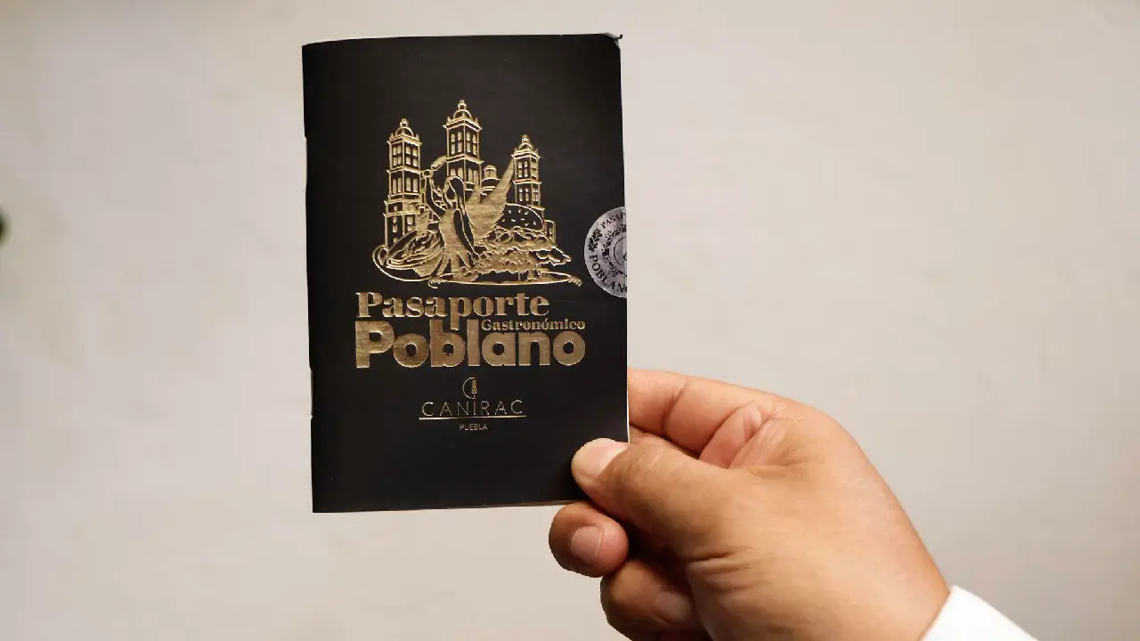 Presentan el Pasaporte Poblano, una ruta gastronómica con premios para los visitantes