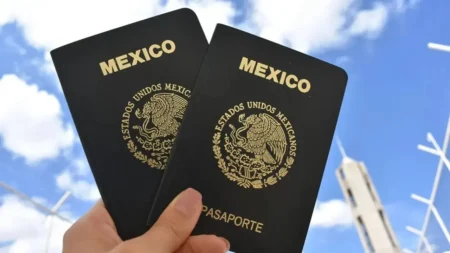 Fotografía, firma, huellas dactilares y otros registros biométricos forman parte de los mecanismos utilizados para validar la identidad de los viajeros.
