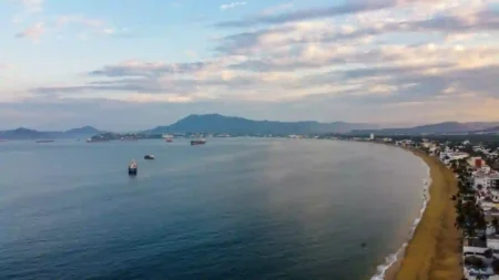 Imagen del artículo El turismo en Colima se fortalece con modernización y récords en conectividad