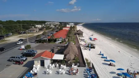 Mexico Beach: la ciudad de Florida con playas turquesas y mariscos